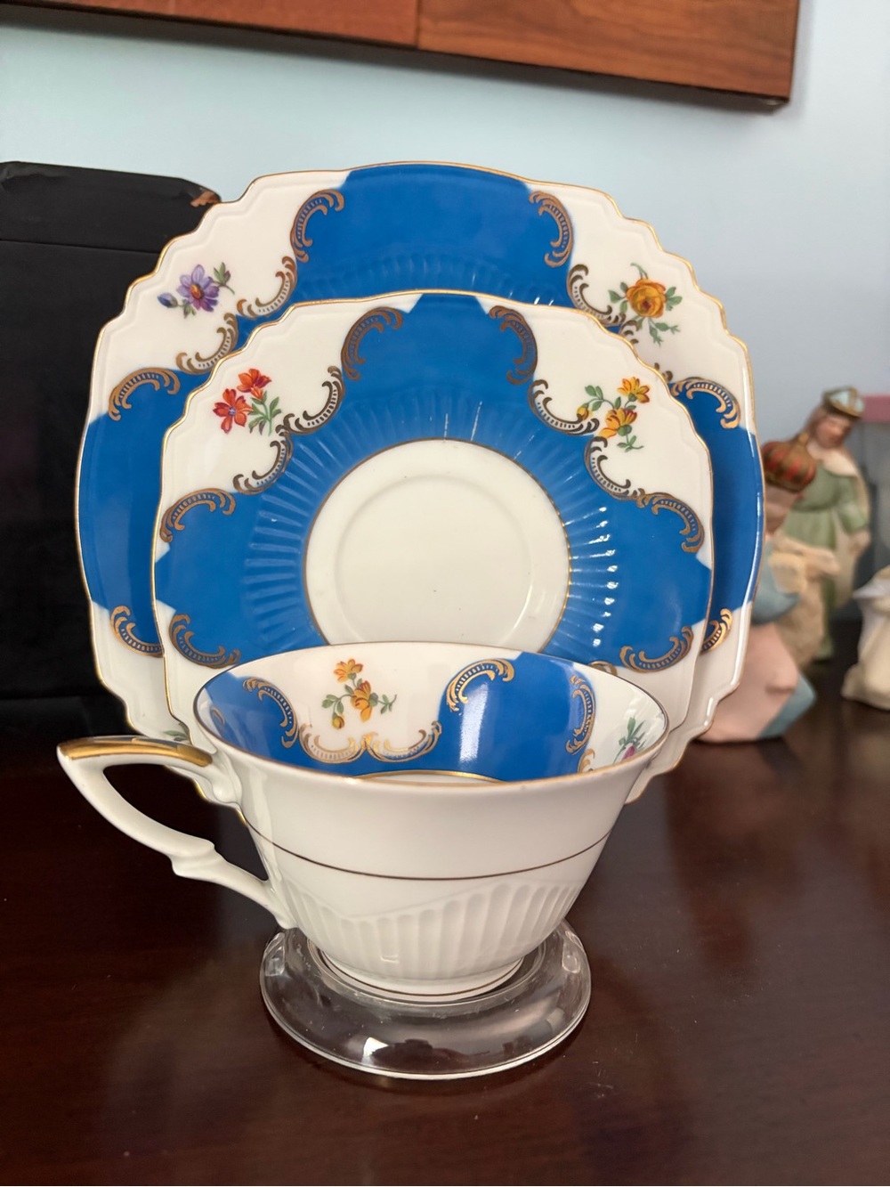 Blue and White Floral Tea Cup and Saucer Set - Elegant Porcelain
